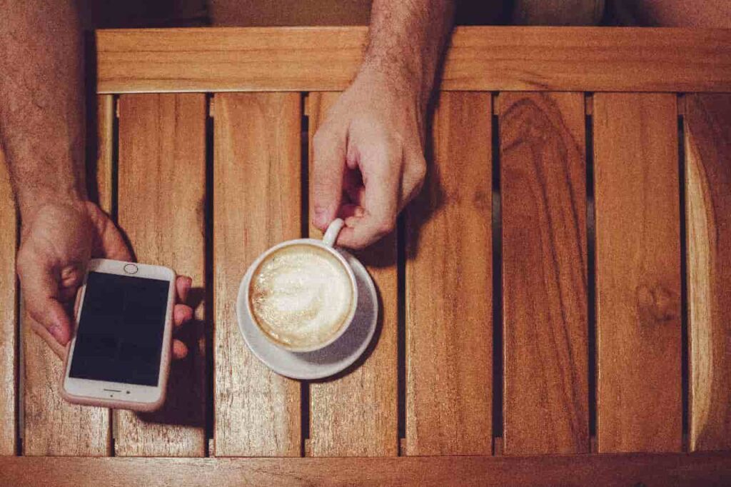 11 Coffee Shops With Wifi for Remote Work Cubicle No